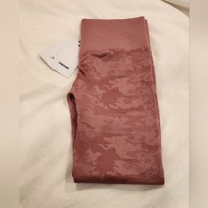 Gymshark Camo Seamless leggings (pink)